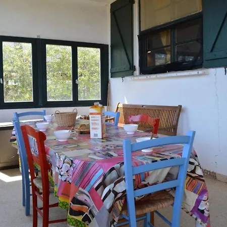 Maison Avec Jardin, 5 Couchages, St Pierre La - Lave-vaisselle, Lave-linge, Animaux Acceptes - Fr-1-229d-211 Holiday home